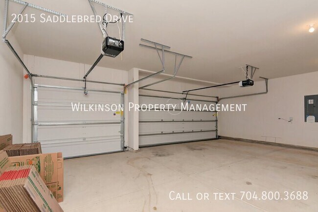 Building Photo - 2015 Saddlebred Dr