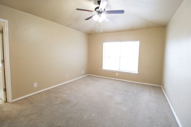 Building Photo - 126 Hallie Pass