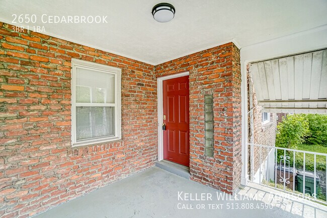 Building Photo - 2650 Cedarbrook-