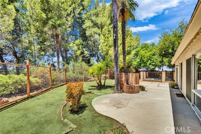 Building Photo - 23502 Shadowcrest Pl