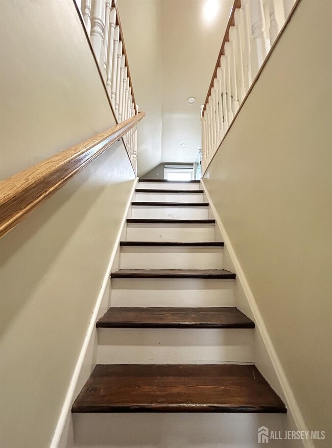 Building Photo - 34 Wall St