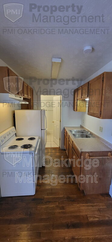 Building Photo - 24B N Mulberry St
