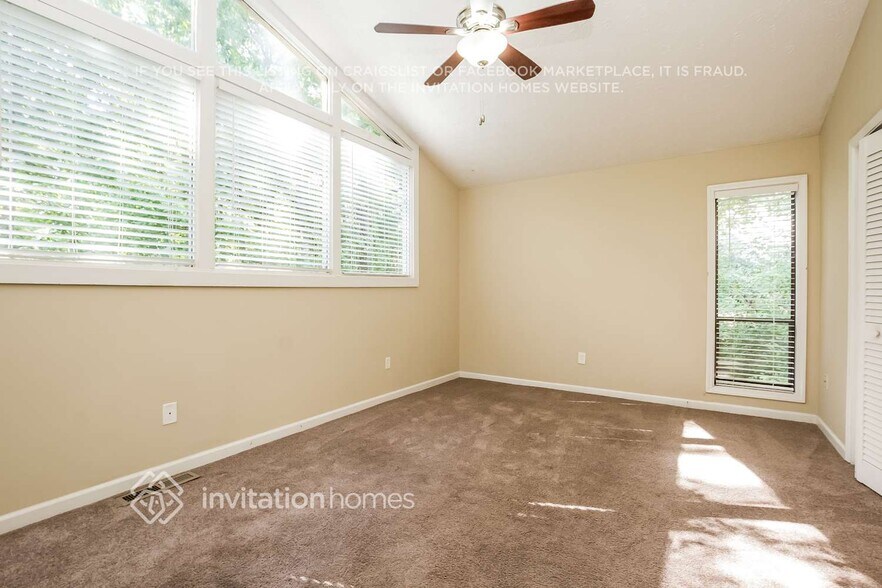 Building Photo - 10780 Shagbark Trail