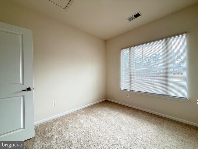 Building Photo - 7296 Dorchester Woods Ln