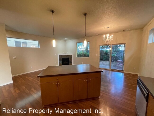 Building Photo - 3 br, 2.5 bath House - 7826 Sporri Lane