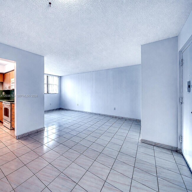 Building Photo - 9440 W Flagler St