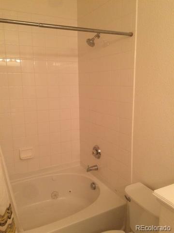Building Photo - 15700 E Jamison Dr
