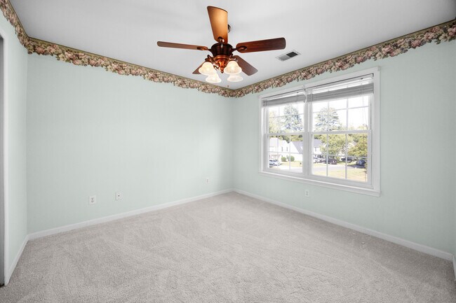 Building Photo - 11623 Fox Hill Dr