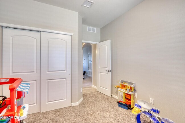 Building Photo - 13772 Newton Ct