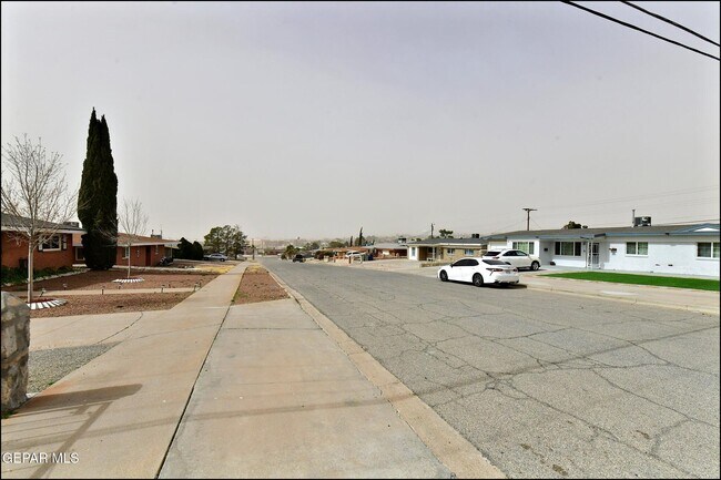 Building Photo - 7830 Basswood Ave