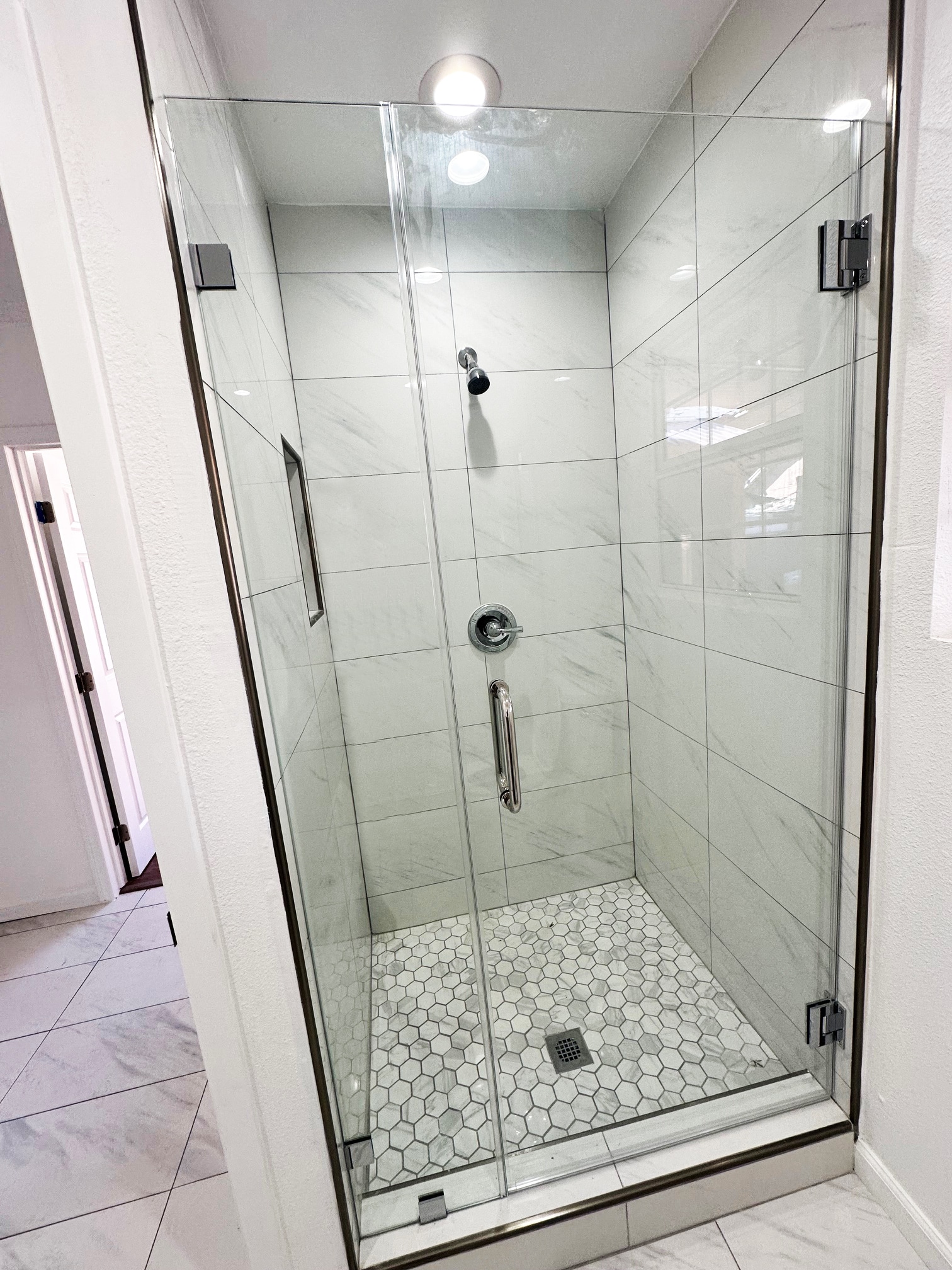 Unit 3 Shower - 437 E 8th St