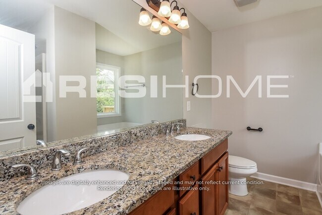 Building Photo - 21 Oakbrook Dr