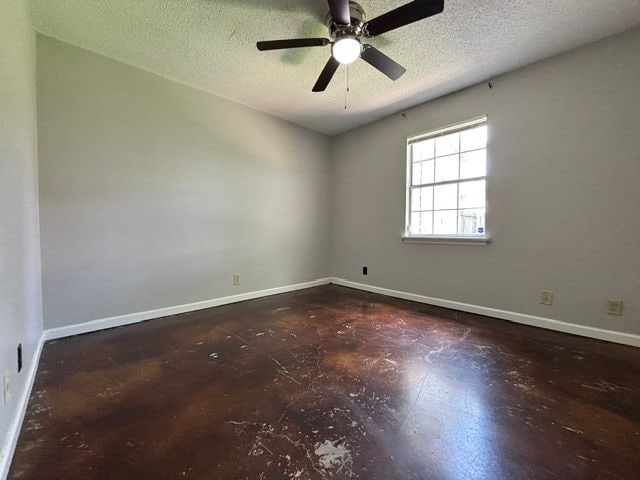 Building Photo - 420 Jonquil Ct