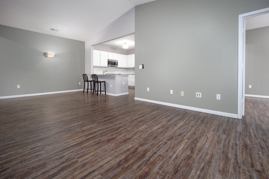 Building Photo - The Edge at Norman Condos