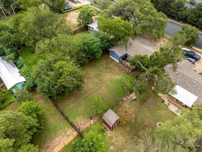Building Photo - 4705 Menchaca Rd