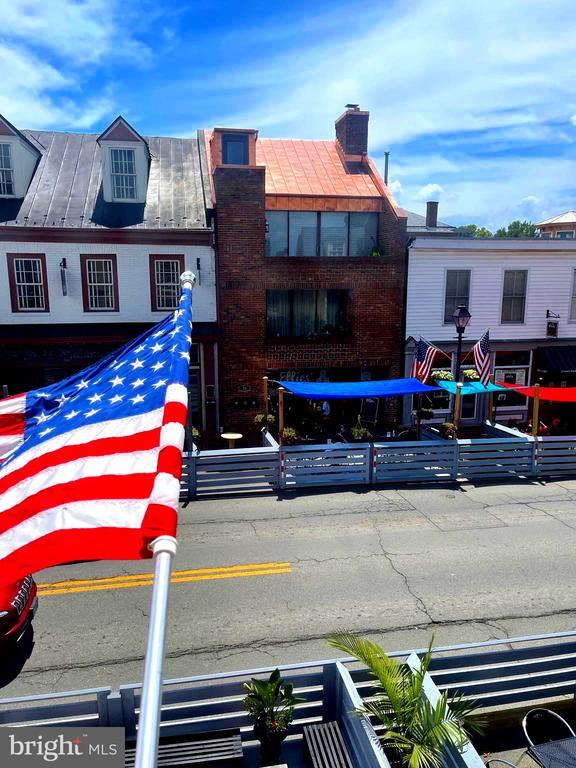 Building Photo - 28 Main St