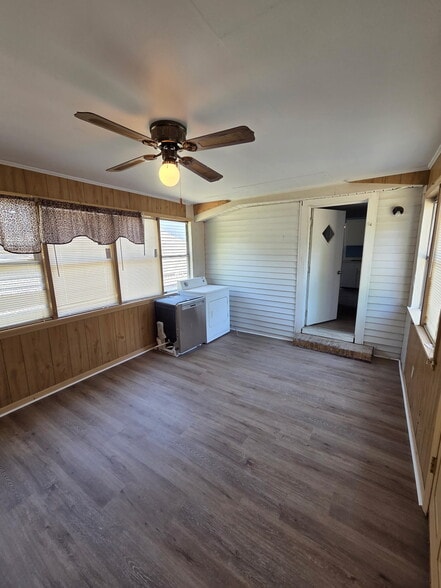 $600 student room - 545 Salley St