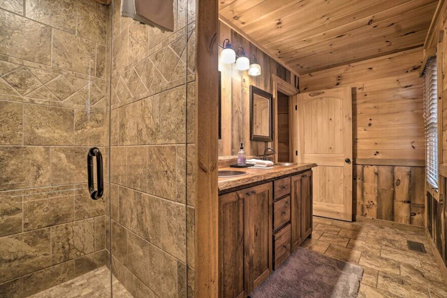 Building Photo - 40 Green Ridge Mountain