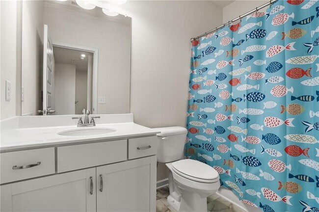 Building Photo - 2070 Ravencliff Dr