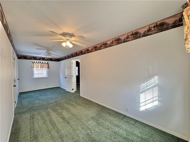 Building Photo - 171 Madison 2415