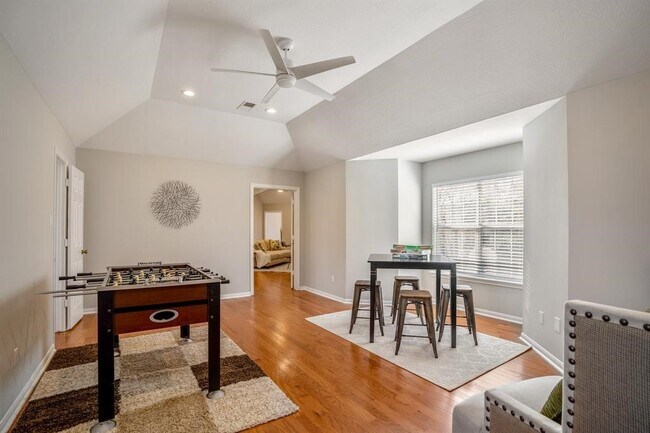 Building Photo - 63 N Windsail Pl