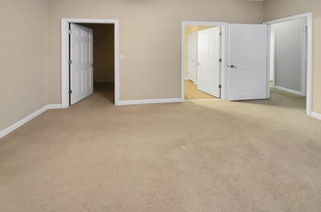 Building Photo - 5570 Prosperity View Dr