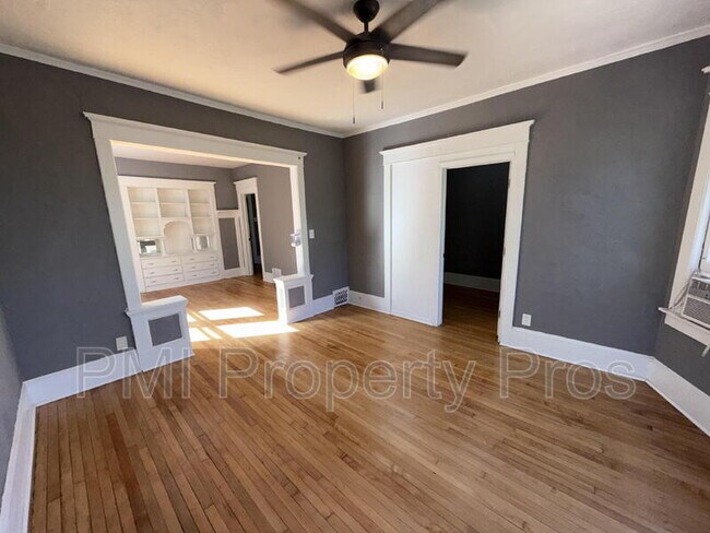 Building Photo - 2575 N 34th St