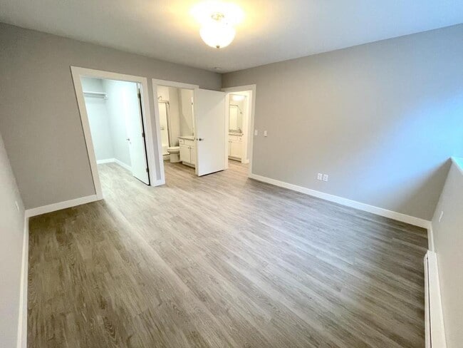 Building Photo - 3249 Cabernet Dr