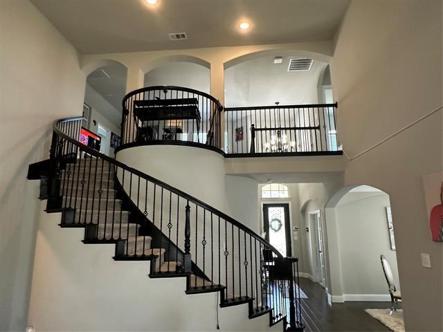 Building Photo - 427 Piper Ln