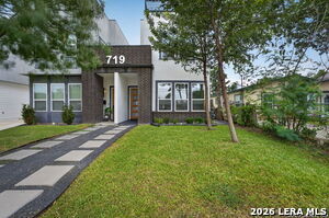 Building Photo - 719 Eleanor Ave