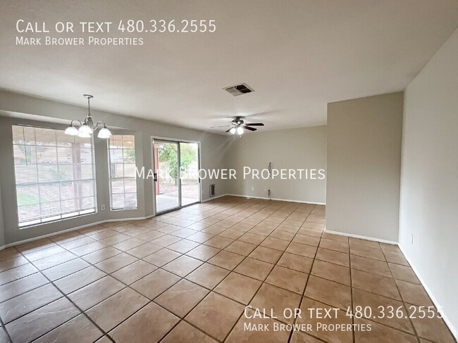 Building Photo - 1349 W Gila Ln