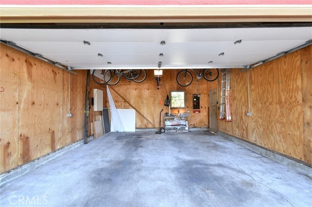 Building Photo - 9640 Farragut Dr