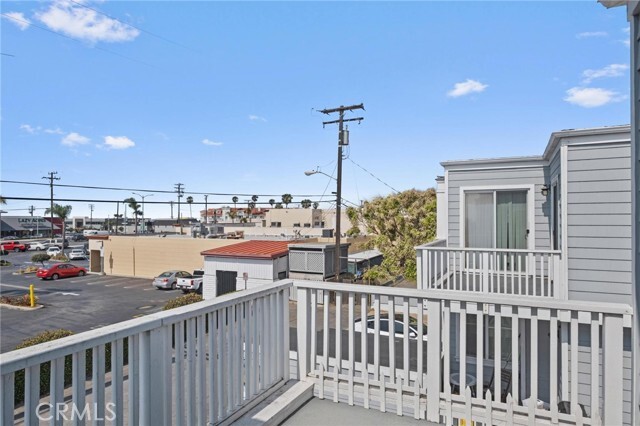 Building Photo - 1208 Tennyson St