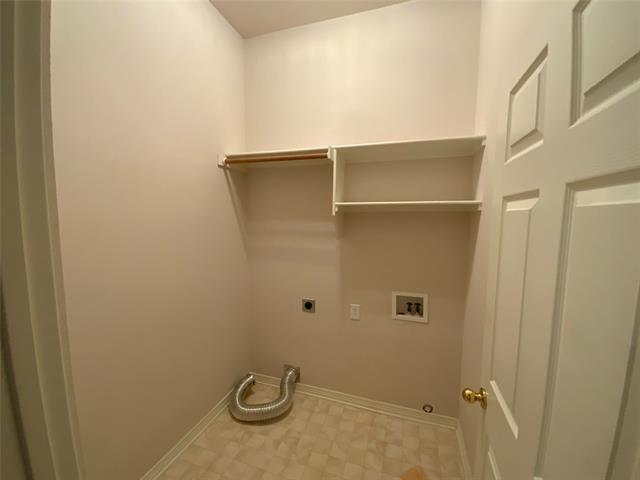 Building Photo - 321 Chantilly Ct