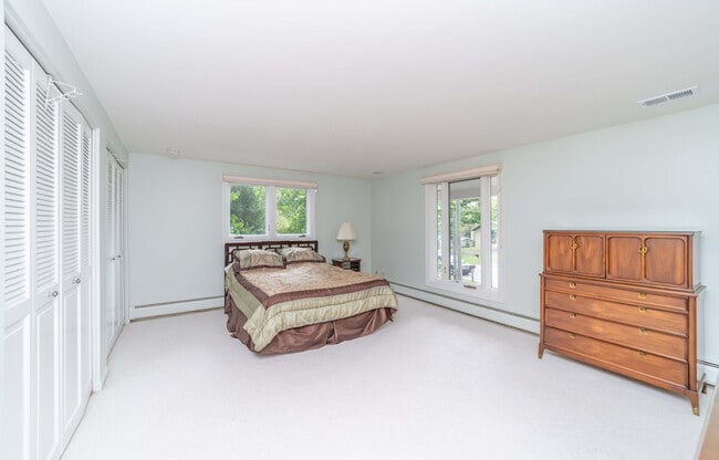Building Photo - 34150 Hunters Row