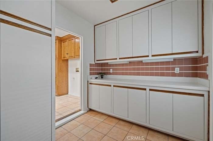 Building Photo - 15155 El Soneto Dr
