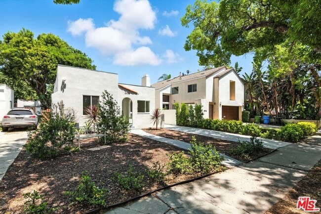 Building Photo - 2010 Glendon Ave