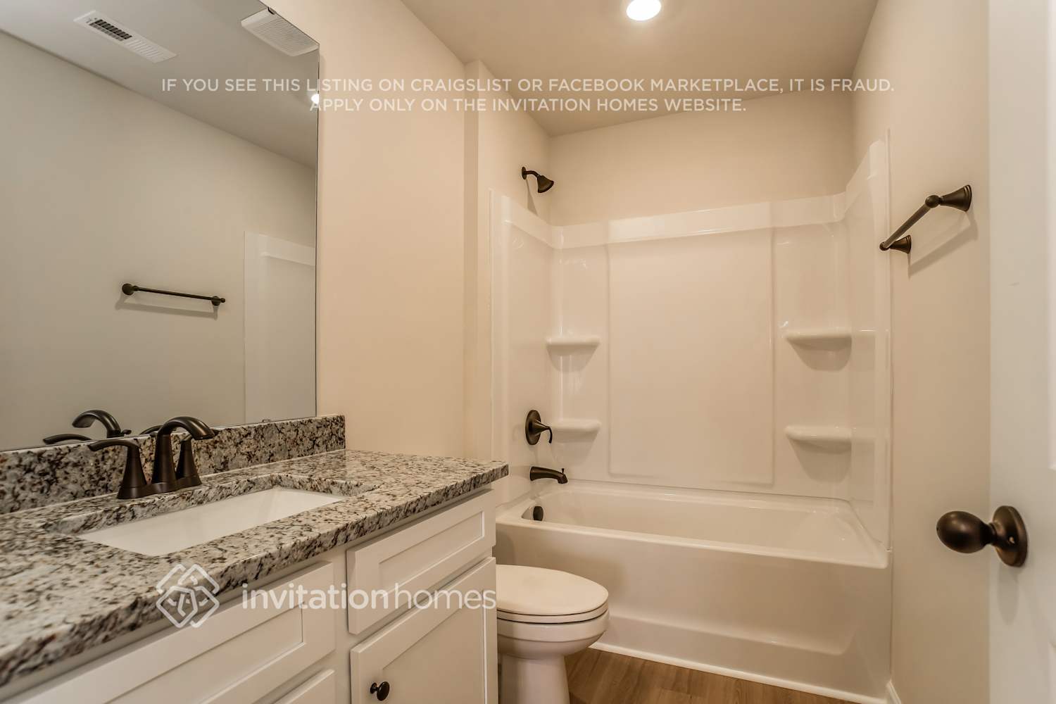 Building Photo - 3355 Fox Hall Dr