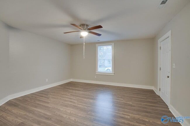 Building Photo - 3501 Dubose St SW