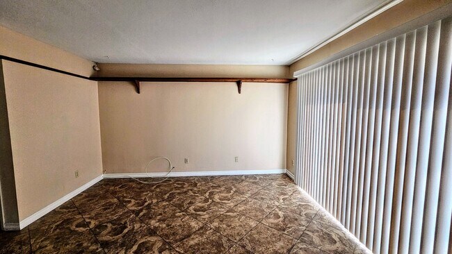 Building Photo - 2632 S Marigold Ave