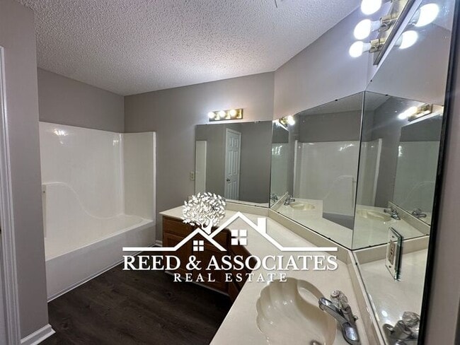 Building Photo - Great Olive Branch Home in Quiet Neighborhood