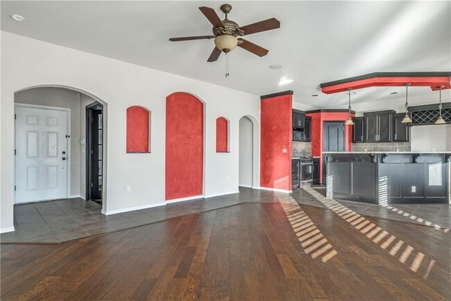 Building Photo - 1704 NW 164th Terrace