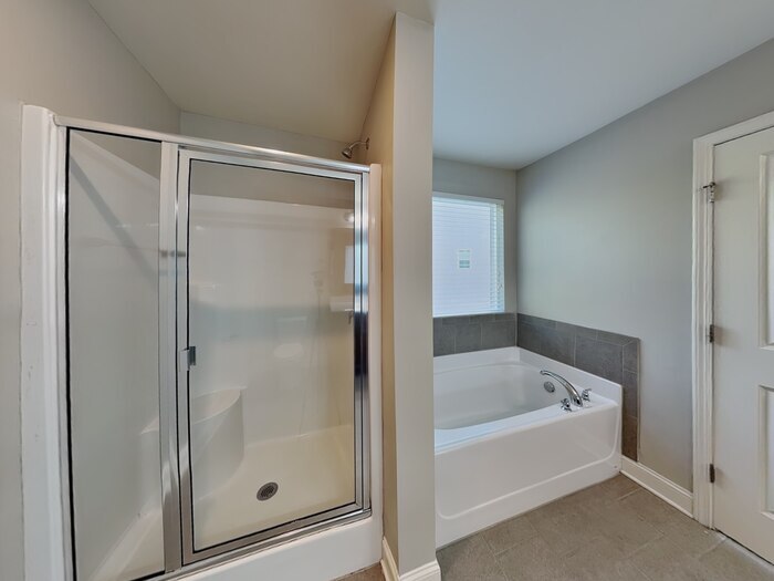 Building Photo - 3201 Emerald Ridge Ct
