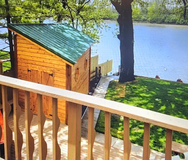 Building Photo - 3341 E 2059th Rd