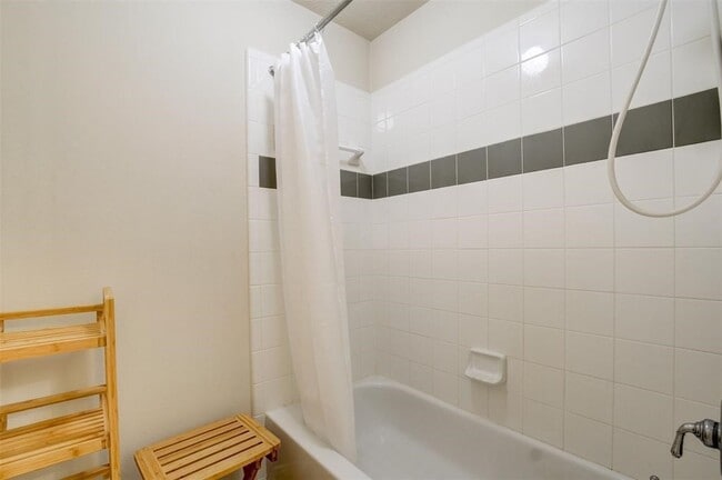 Building Photo - 2608 Easton Springs Ct