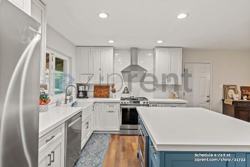 Building Photo - 750 Baylor Dr