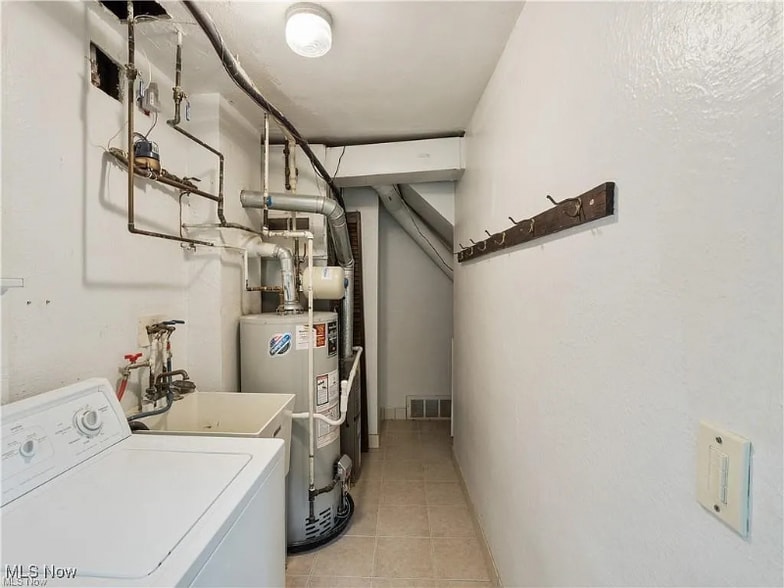 Building Photo - 194 Dalepark Dr