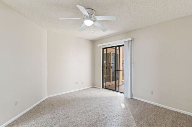 Building Photo - Updated 3-Bedroom Condo with Granite Kitchen in Low-Maintenance Community
