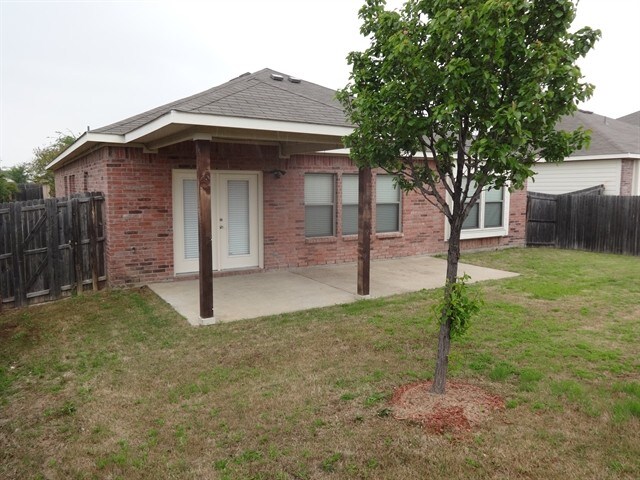 Building Photo - 12724 Ocean Spray Dr