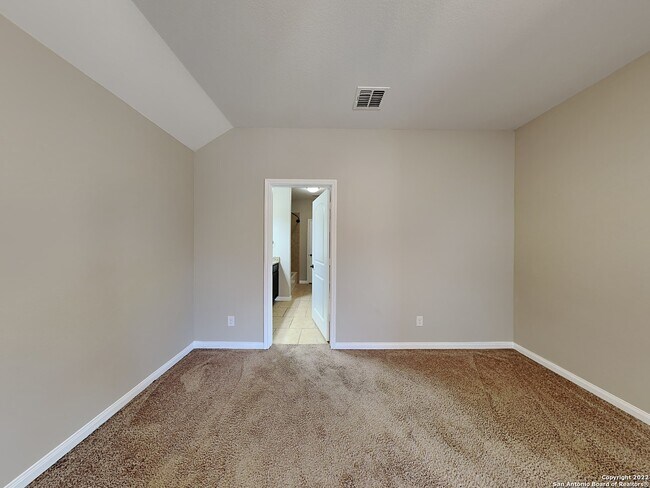Building Photo - 7715 Watersedge Cove